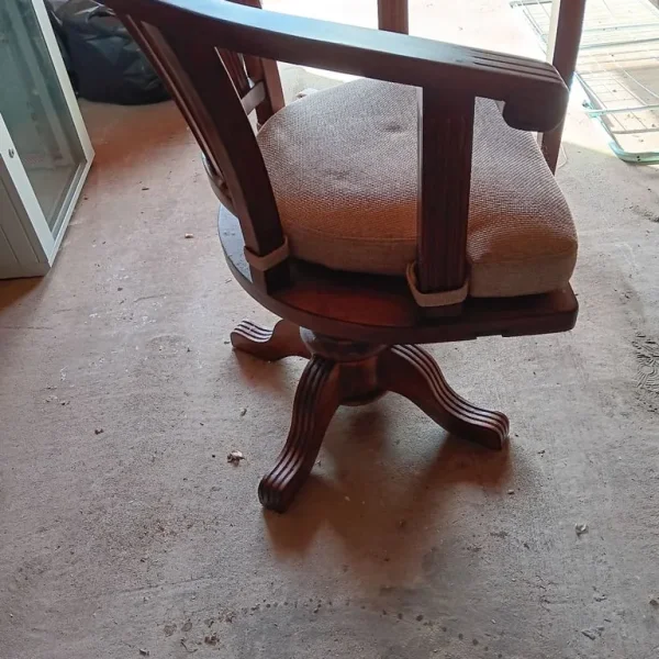 Captains Chair