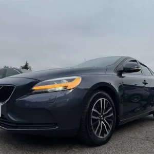 2018 Volvo V40 2.0 D2 Momentum Nav Plus Auto Diesel Hatchback - Image 8