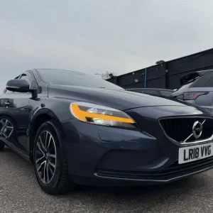 2018 Volvo V40 2.0 D2 Momentum Nav Plus Auto Diesel Hatchback