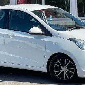 2015 Hyundai i10 1.2 SE Hatchback Manual - Image 3
