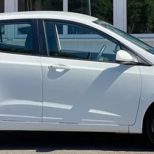 2015 Hyundai i10 1.2 SE Hatchback Manual - Image 5