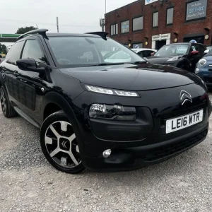 2016 Citroen C4 Cactus 1.6 BlueHDi Manual Hatchback - Image 2
