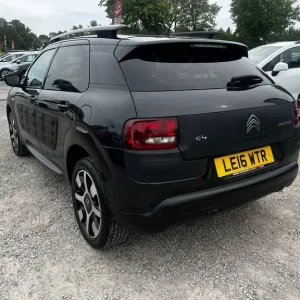 2016 Citroen C4 Cactus 1.6 BlueHDi Manual Hatchback - Image 4