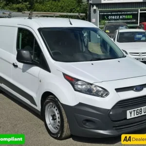 2018 Ford Transit Connect 1.5 TDCi 240 with 5-speed manual - Image 3
