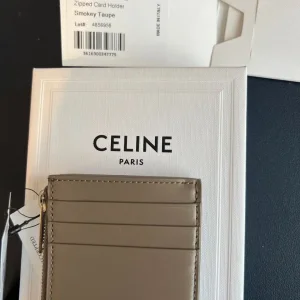 Celine Homme Logo Print Leather Cardholder - Image 2