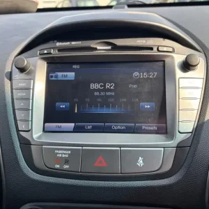 2014 Hyundai Ix35 1.7 CRDi SE SUV 5dr Diesel Manual Euro 5 (Nav) - Image 4