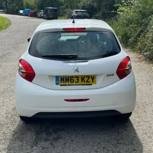 PEUGEOT 208 1.2 VTi Access+ 2014 - Image 7