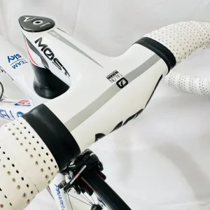 Pinarello Dogma F8 Road Bike - Image 6