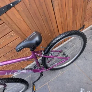 Apollo Jewel Women's Mountain Bike 27.5 Wheels - Image 4