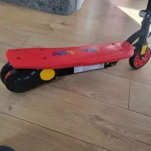 Electric Scooter - Image 4