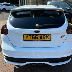 2016 Ford Focus 2.0 TDCi ST-2 Euro 6 (s/s) 5dr Hatchback Diesel Manual - Image 8