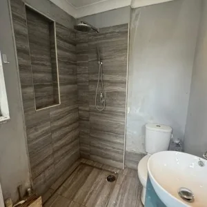 Bedroom in a shared house on Woodheyes Road, Neasden - Image 4