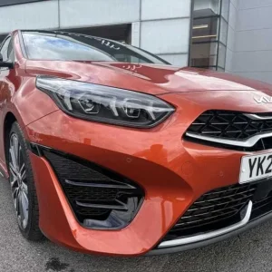 2025 Kia Ceed 1.5T GDi ISG 138 GT-Line S 5-door Hatchback - Image 8