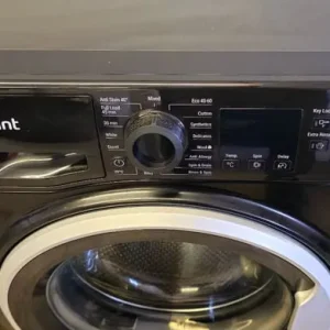 Hotpoint 8kg A-rated washing machine in black - Image 2