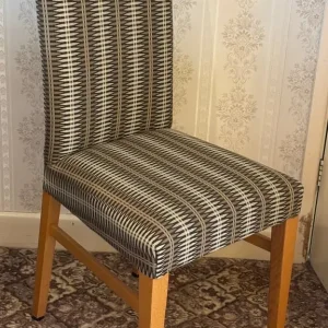 Bespoke solid Maple dining table with 10 chairs - Image 5