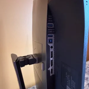 Dell 24 inch monitor - Image 4