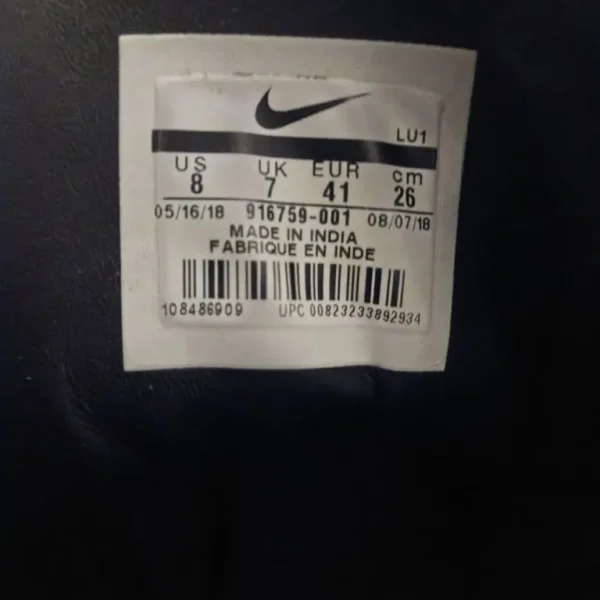 Nike Court Borough Hi Recraft leather trainers size 7