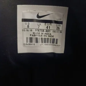 Nike Court Borough Hi Recraft leather trainers size 7