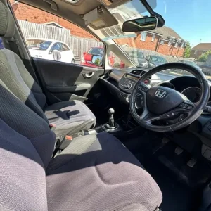2012 Honda Jazz 1.4 i-VTEC EX Euro 5 5-door hatchback petrol manual - Image 3