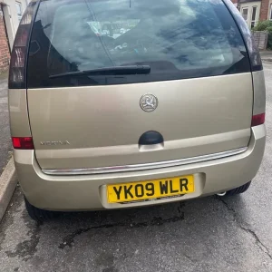 Vauxhall Meriva MPV 2009 manual 5-door - Image 4