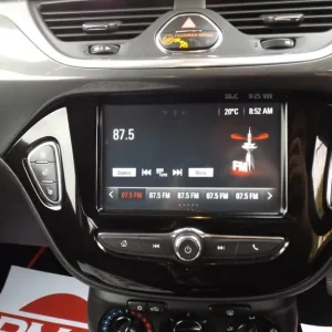 2016 Vauxhall Corsa 1.4 EcoFLEX 3-door hatchback - Image 3