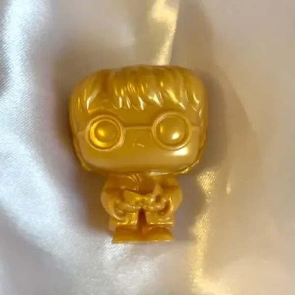 Funko pop mini rare gold Harry Potter collectible