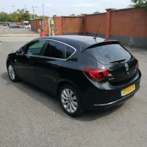 Vauxhall Astra Elite 1.6 16v Hatchback 2014 - Image 5