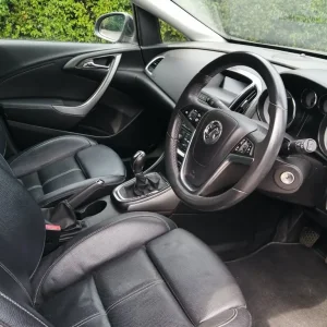 Vauxhall Astra Elite 1.6 16v Hatchback 2014 - Image 7