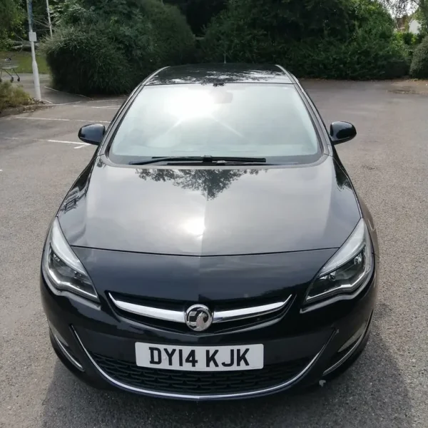 Vauxhall Astra Elite 1.6 16v Hatchback 2014
