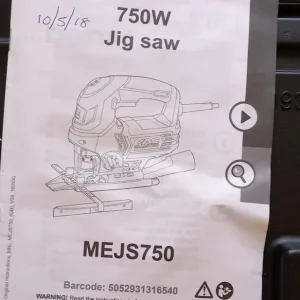 Electric saw in carry case - Image 2