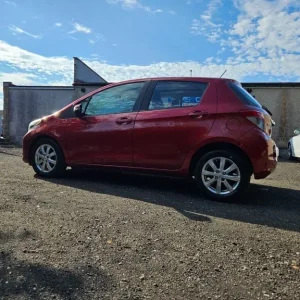 Toyota Yaris 1.3 Dual VVT-i T Spirit 2012 - Image 5