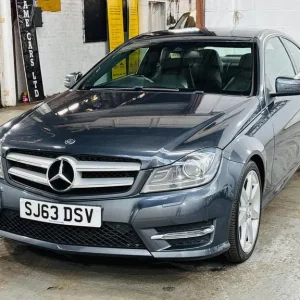 2013 Mercedes-Benz C-Class 1.6 AMG Sport G-Tronic COUPE - Image 4