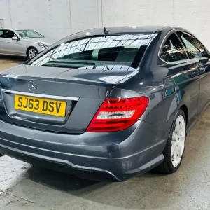 2013 Mercedes-Benz C-Class 1.6 AMG Sport G-Tronic COUPE - Image 5