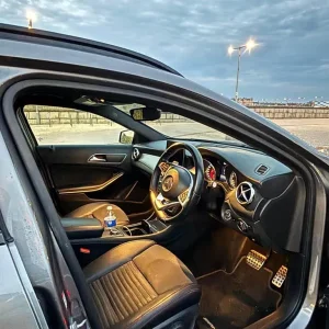 Mercedes-Benz GLA Estate 2018, 1.6L, 5-door, semi-auto - Image 8