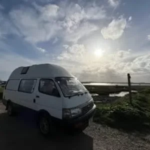 1994 Toyota Hiace Campervan 2980cc - Image 2