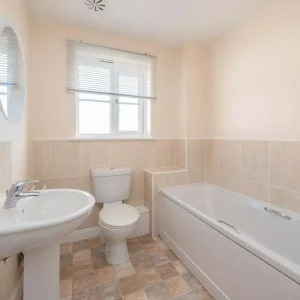 3 Bed Terraced House, Southren Yett, Hartford - Image 3