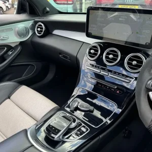2016 Mercedes-Benz C63 V8 BiTurbo 4.0L Petrol 2dr Coupe - Image 3