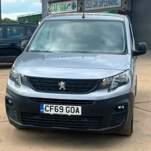 2020 Peugeot Partner 1.5 BlueHDi Panel Van - Image 7