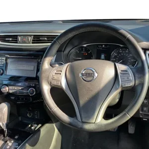 2017 Nissan X-Trail 1.6 dCi Tekna 5dr Xtronic SUV DIESEL Automatic - Image 3