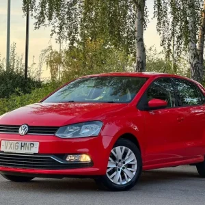 2016 Volkswagen Polo 1.2 TSi 5-door Hatchback - Image 3