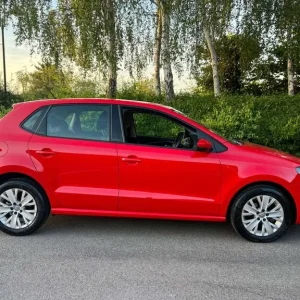 2016 Volkswagen Polo 1.2 TSi 5-door Hatchback - Image 6