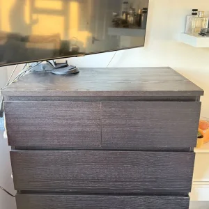 Black/brown malm drawers