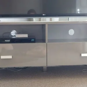 TV unit grey gloss perfect condition - Image 7