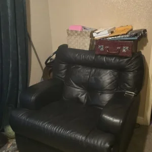 Black leather electric recliner arm chair