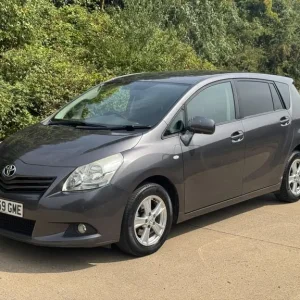 2009 Toyota Verso 1.8 V-Matic 5-door MPV - Image 6