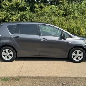 2009 Toyota Verso 1.8 V-Matic 5-door MPV - Image 7