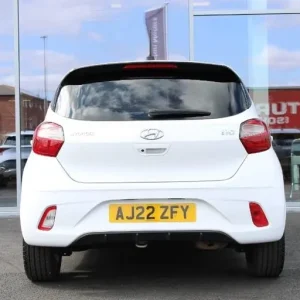 2022 Hyundai i10 1.0 Premium Hatchback - Image 5