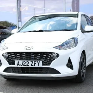 2022 Hyundai i10 1.0 Premium Hatchback - Image 8