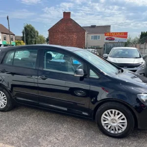 2012 Volkswagen Golf Plus 1.6 TDI 5-door hatchback - Image 5