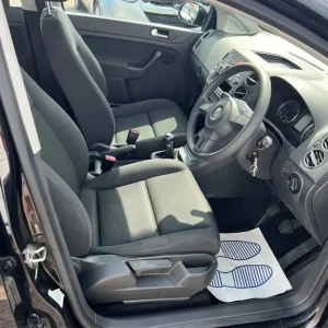 2012 Volkswagen Golf Plus 1.6 TDI 5-door hatchback - Image 6